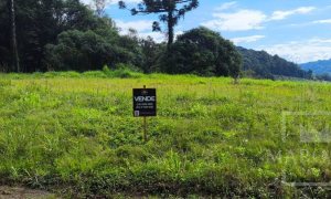 Terreno com 369m², Nao suíte, no bairro Loteamento Scortegagna em Marau