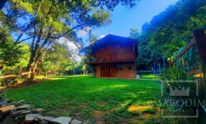 Sítio com 4695m², 2 dormitórios, Nao suíte, no bairro Interior em Marau