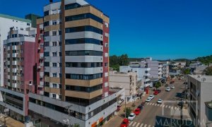 Apartamento com 122m², 3 dormitórios, Sim suíte, 1 vaga, no bairro Centro em Marau