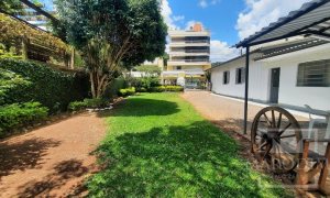 Casa com 144m², 3 dormitórios, Nao suíte, 4 vagas, no bairro Centro em Marau