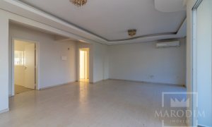 Apartamento com 261m², 3 dormitórios, Sim suíte, 2 vagas, no bairro Centro em Marau