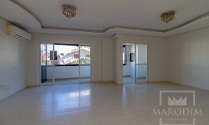 Apartamento com 261m², 3 dormitórios, Sim suíte, 2 vagas, no bairro Centro em Marau