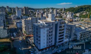 Apartamento com 261m², 3 dormitórios, Sim suíte, 2 vagas, no bairro Centro em Marau
