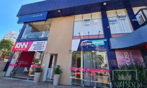 Salas/Conjuntos com 176m², Nao suíte, no bairro Centro em Marau