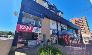 Salas/Conjuntos com 176m², Nao suíte, no bairro Centro em Marau