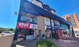 Salas/Conjuntos com 176m², Nao suíte, no bairro Centro em Marau