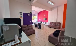 Salas/Conjuntos com 176m², Nao suíte, no bairro Centro em Marau