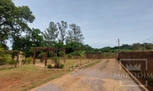 Sítio com 180m², 3 dormitórios, Nao suíte, 2 vagas, no bairro Interior Comunidade em Marau