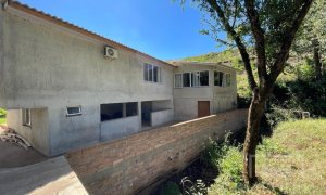 Sítio com 180m², 3 dormitórios, Nao suíte, 2 vagas, no bairro Interior Comunidade em Marau