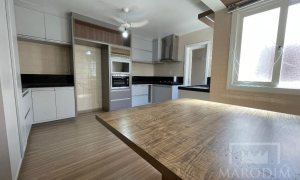 Apartamento com 115m², 3 dormitórios, Nao suíte, 1 vaga, no bairro Centro em Marau