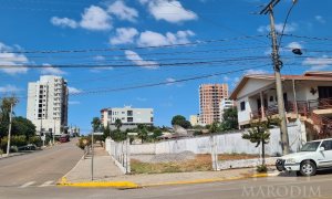 Terreno com 274m², Nao suíte, no bairro Centro em Marau