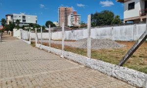Terreno com 274m², Nao suíte, no bairro Centro em Marau