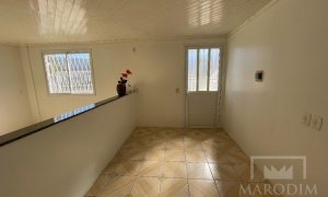 Salas/Conjuntos com 60m², Nao suíte, no bairro Est RS 324 Saída Passo Fundo, Trevo Saída, 1000 em Marau