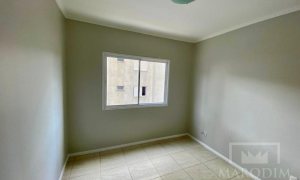 Apartamento com 108m², 3 dormitórios, Nao suíte, 1 vaga, no bairro Centro em Marau