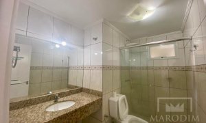Apartamento com 108m², 3 dormitórios, Nao suíte, 1 vaga, no bairro Centro em Marau