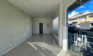 Loja com 100m², Nao suíte, no bairro Centro em Casca