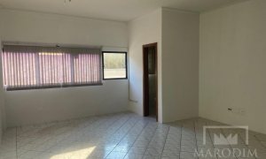 Salas/Conjuntos com 52m², Nao suíte, no bairro Centro em Marau
