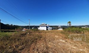 Terreno com 451m², Nao suíte, no bairro Loteamento Altos da Montanha em Marau