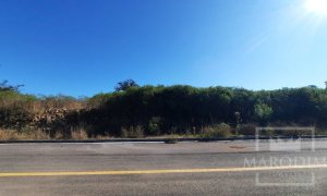 Terreno com 808m², Nao suíte, no bairro Loteamento Altos da Montanha em Marau