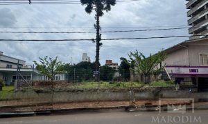 Terreno com 335m², Nao suíte, no bairro Centro em Marau