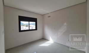 Apartamento com 90m², 3 dormitórios, Nao suíte, 1 vaga, no bairro Alberto Borella em Marau