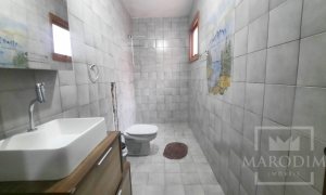 Casa com 184m², 4 dormitórios, Nao suíte, 3 vagas, no bairro Bosque em Marau