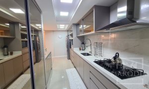 Apartamento com 119m², 2 dormitórios, Sim suíte, 2 vagas, no bairro Centro em Marau
