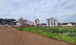 Terreno com 350m², Nao suíte, no bairro Loteamento Santin em Marau