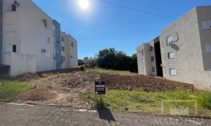 Terreno com 852m², Nao suíte, no bairro Jardim  América em Marau
