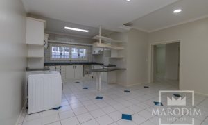 Casa com 293m², 3 dormitórios, Nao suíte, 1 vaga, no bairro Bosque em Marau