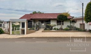 Casa com 240m², 4 dormitórios, Nao suíte, no bairro Santa Lucia em Marau
