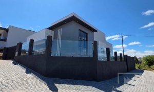 Casa com 130m², 3 dormitórios, Sim suíte, 2 vagas, no bairro Villa Bella em Marau