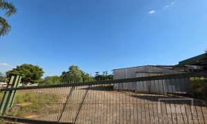 Pavilhão com 650m², Nao suíte, no bairro Perimetral em Marau