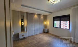 Cobertura com 240m², 3 dormitórios, Nao suíte, 2 vagas, no bairro Centro em Marau