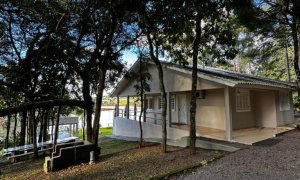 Sítio com 240m², 3 dormitórios, Nao suíte, no bairro Interior em Marau