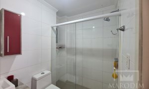Apartamento com 94m², 3 dormitórios, Nao suíte, 2 vagas, no bairro Centro em Marau
