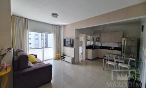 Apartamento com 94m², 3 dormitórios, Nao suíte, 2 vagas, no bairro Centro em Marau