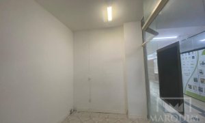 Salas/Conjuntos com 30m², Nao suíte, no bairro centro em Marau