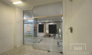 Salas/Conjuntos com 30m², Nao suíte, no bairro centro em Marau