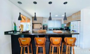 Sítio com 210m², 2 dormitórios, Nao suíte, 2 vagas, no bairro Barragem Capingui em Marau