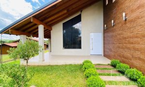 Sítio com 210m², 2 dormitórios, Nao suíte, 2 vagas, no bairro Barragem Capingui em Marau