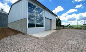 Pavilhão com 300m², Nao suíte, no bairro Distrito Industrial em Marau