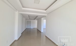 Apartamento com 139m², 2 dormitórios, Nao suíte, 1 vaga, no bairro Centro em Marau