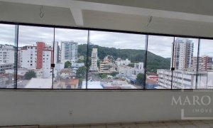 Salas/Conjuntos com 97m², Nao suíte, no bairro Centro em Marau
