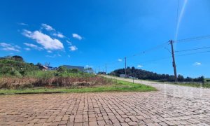 Terreno com 438m², Nao suíte, no bairro Loteamento de Rocco em Marau