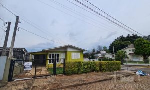 Casa com 130m², 5 dormitórios, Nao suíte, 2 vagas, no bairro Bosque em Marau