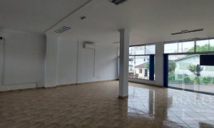 Salas/Conjuntos com 130m², Nao suíte, no bairro Centro em Marau
