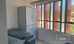 Salas/Conjuntos com 90m², Nao suíte, no bairro Centro em Marau