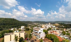 Apartamento com 98m², 3 dormitórios, Sim suíte, 1 vaga, no bairro Centro em Marau