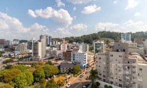 Apartamento com 98m², 3 dormitórios, Sim suíte, 1 vaga, no bairro Centro em Marau